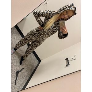 Leopard Onesie Cozy Zoe